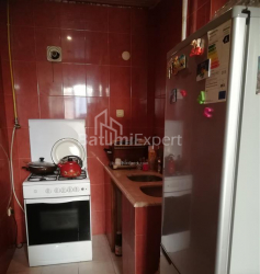 Квартира 3-комн 90 м² - Зураба Горгиладзе, Батуми