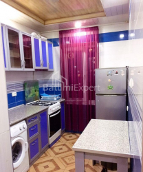 Квартира 3-комн 62 м² - Зураба Горгиладзе, Батуми