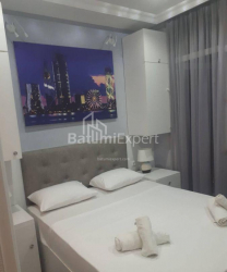 Квартира 3-комн 45 м² - Юрьевская, Батуми