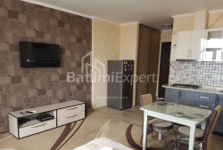 Квартира 33 м² - Шерифа Химшиашвили, Батуми, Грузия