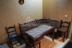 Квартира 3-комн 76 м² - Юрьевская, Батуми
