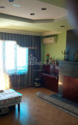 Квартира 6-комн 125 м² - Петра Меликишвили, Батуми