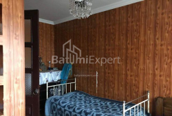 Квартира 4-комн 140 м² - Юрьевская, Батуми