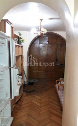 Квартира 3-комн 87 м² - Юрьевская, Батуми