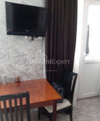 Квартира 2-комн 31 м² - Александра Грибоедова, Батуми