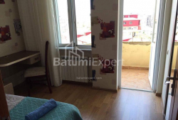 Квартира 4-комн 74 м² - Юрьевская, Батуми
