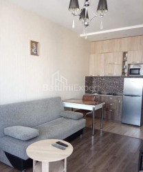 Квартира 2-комн 43 м² - Вахтанга Горгасали, Батуми