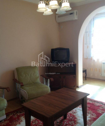 Квартира 2-комн 62 м² - Генерала Аслана Абашидзе, Батуми