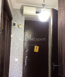 Квартира 2-комн 41 м² - Руставели, Батуми