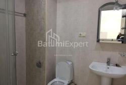 Квартира 3-комн 73 м² - Юрьевская, Батуми