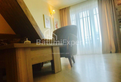 Квартира 3-комн 60 м² - Царя Парнаваза, Батуми