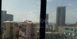Квартира 2-комн 44 м² - Нико Пиросмани, Батуми