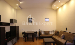 Квартира 2-комн 55 м² - Генерала Аслана Абашидзе, Батуми