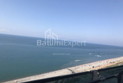 Квартира 3-комн 70 м² - Шерифа Химшиашвили, Батуми
