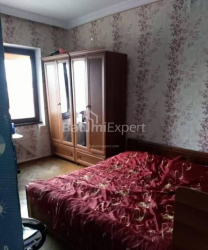 Квартира 3-комн 80 м² - Юрьевская, Батуми