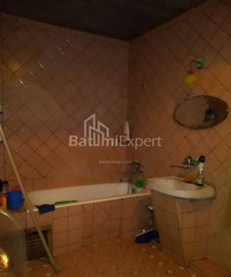 Квартира 3-комн 80 м² - Юрьевская, Батуми