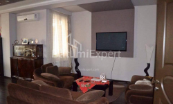 Квартира 5-комн 160 м² - Юрьевская, Батуми
