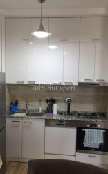 Квартира 2-комн 60 м² - Юрьевская, Батуми