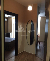 Квартира 2-комн 60 м² - Юрьевская, Батуми
