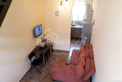 Квартира 2-комн 80 м² - Юрьевская, Батуми