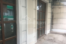 Квартира 4-комн 130 м² - Юрьевская, Батуми
