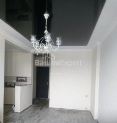 Квартира 2-комн 48 м² - Юрьевская, Батуми