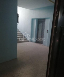 Квартира 4-комн 74 м² - Петра Багратиони, Батуми
