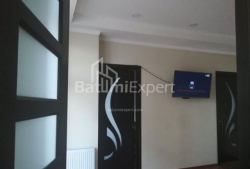 Квартира 4-комн 74 м² - Петра Багратиони, Батуми