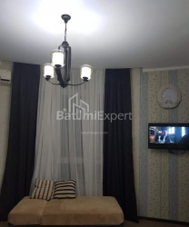 Квартира 43 м² - Зураба Горгиладзе, Батуми, Грузия