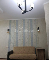 Квартира 2-комн 43 м² - Зураба Горгиладзе, Батуми