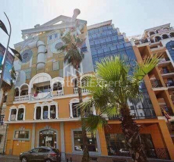 Квартира 3-комн 94 м² - Руставели, Батуми