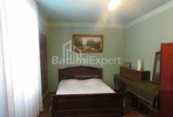 Квартира 4-комн 100 м² - Иване Джавахишвили, Батуми