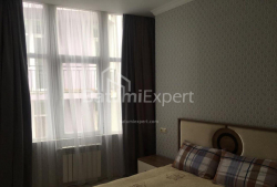 Квартира 3-комн 80 м² - Юрьевская, Батуми