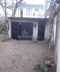 Квартира 5-комн 135 м² - Юрьевская, Батуми