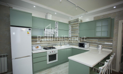 Квартира 5-комн 73 м² - Юрьевская, Батуми