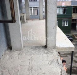 Квартира 4-комн 80 м² - Юрьевская, Батуми