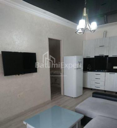 Квартира 3-комн 48 м² - Юрьевская, Батуми