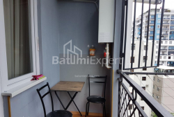 Квартира 2-комн 34 м² - Вахтанга Горгасали, Батуми