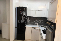 Квартира 2-комн 49 м² - Нико Пиросмани, Батуми
