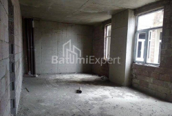 Квартира 2-комн 43 м² - Юрьевская, Батуми