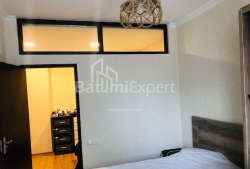 Квартира 4-комн 90 м² - Хайдара Абашидзе, Батуми