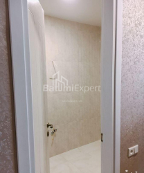 Квартира 3-комн 53 м² - Юрьевская, Батуми
