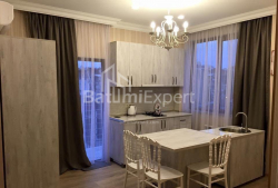 Квартира 2-комн 43 м² - Вахтанга Горгасали, Батуми