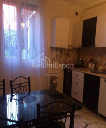 Квартира 4-комн 136 м² - Юрьевская, Батуми