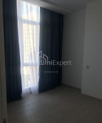 Квартира 3-комн 58 м² - Нико Пиросмани, Батуми