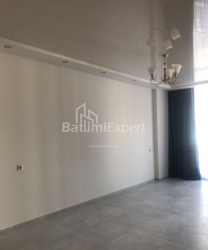 Квартира 3-комн 58 м² - Нико Пиросмани, Батуми