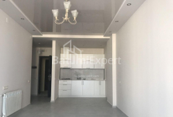 Квартира 3-комн 58 м² - Нико Пиросмани, Батуми