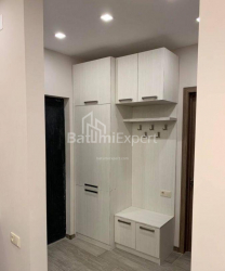 Квартира 2-комн 56 м² - Юрьевская, Батуми