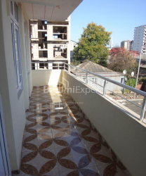Квартира 4-комн 76 м² - Петра Меликишвили, Батуми
