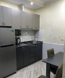 Квартира 2-комн 35 м² - Нико Пиросмани, Батуми